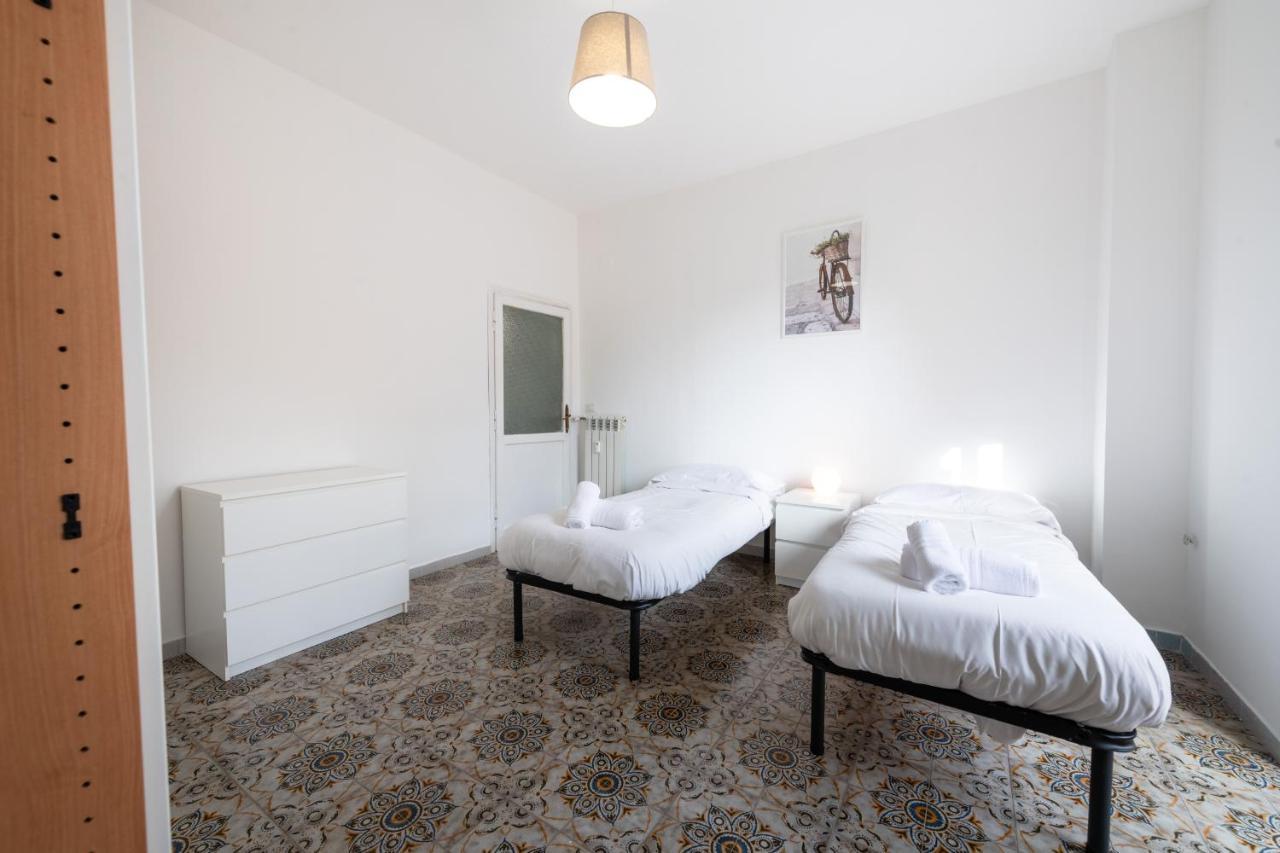 Apartamento Casa Di Marianna E Vittorio Al Gemelli Roma Exterior foto