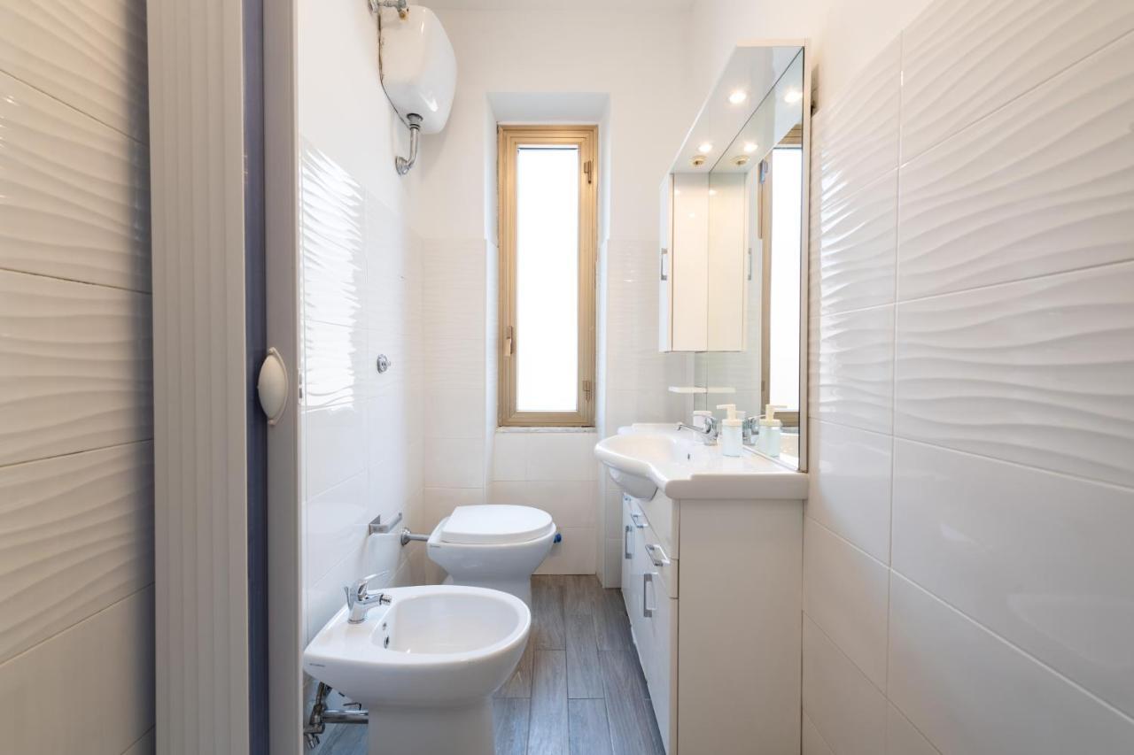 Apartamento Casa Di Marianna E Vittorio Al Gemelli Roma Exterior foto